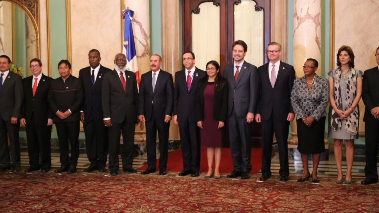 Presidente Danilo Medina  recibe ministros de relaciones exteriores