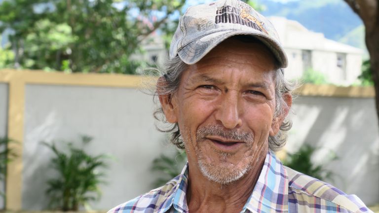 En Ocoa, padres de Sabana Larga están felices: sus hijos no llegarán con hambre.