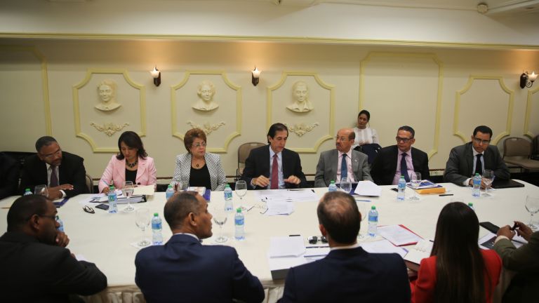 Gobierno realiza primera reunión de la Comisión Presidencial de República Digital