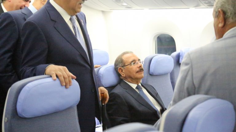 Danilo Medina en el nuevo Boeing 787 de Air Europa 