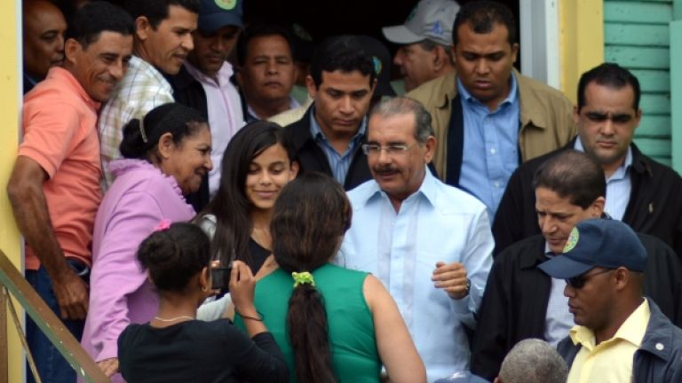 Danilo Medina y ciudadanos